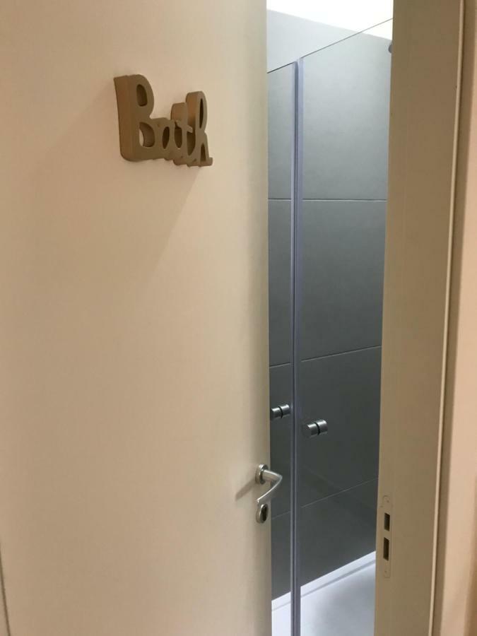 Ferienwohnung 70'S Luxury Cavour Bari Exterior foto