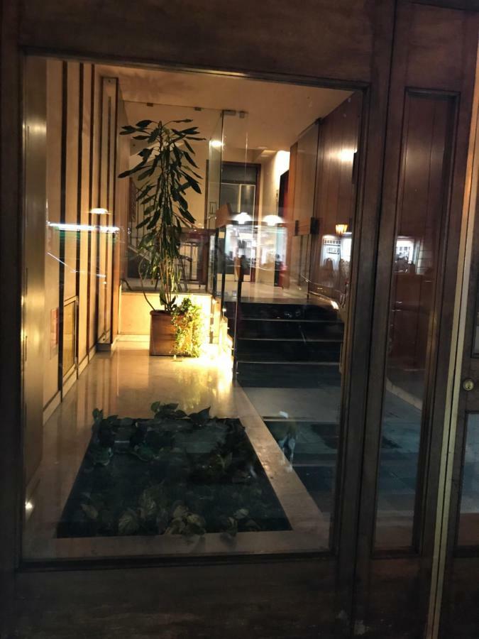 Ferienwohnung 70'S Luxury Cavour Bari Exterior foto