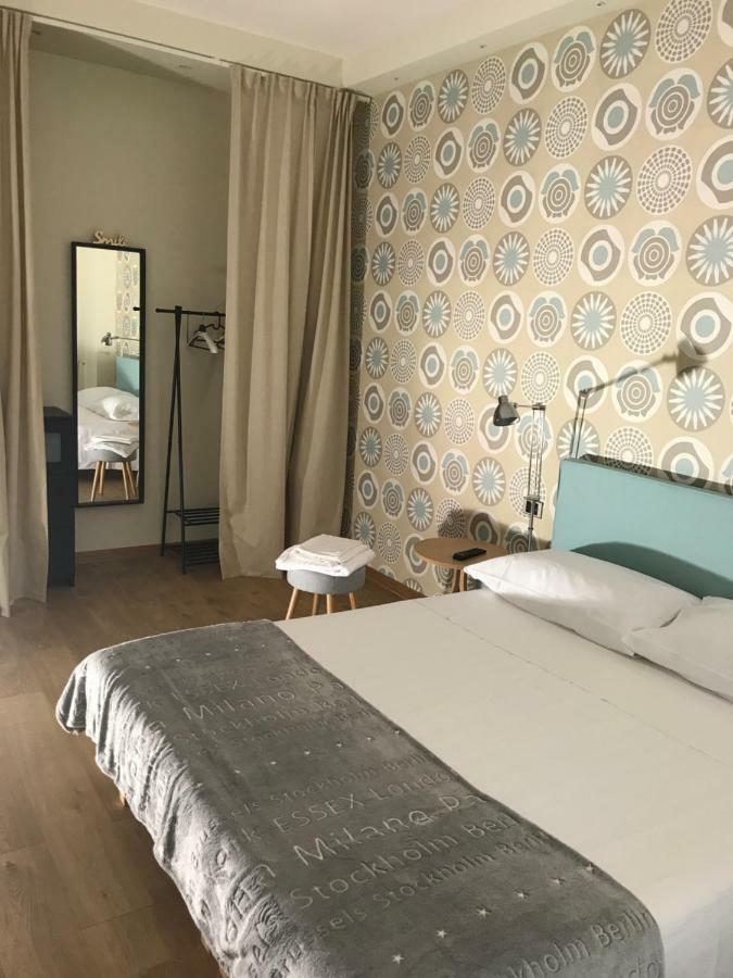 Ferienwohnung 70'S Luxury Cavour Bari Exterior foto